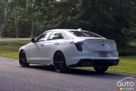 Cadillac CT4-V 2020, trois quarts arrière