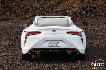 Lexus LC 500 2021, arrière