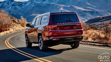 Jeep Wagoneer, rear