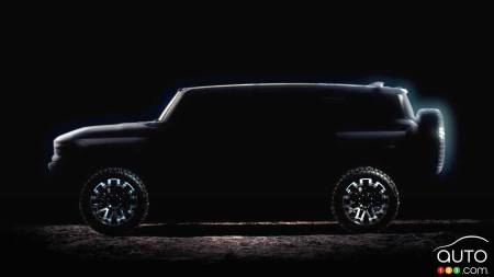 Profile of the new Hummer EV, SUV variant