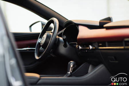 2024/25 Mazda3, interior