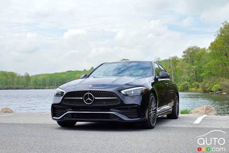 2022 Mercedes Benz C-300