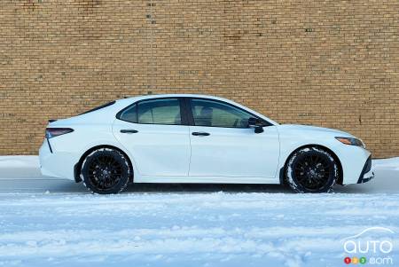 Toyota Camry - Profil