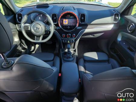 Mini Countryman S E ALL4, interior