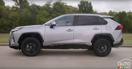 2022 Toyota RAV4 SE