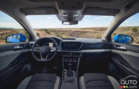 2022 Volkswagen Taos, interior