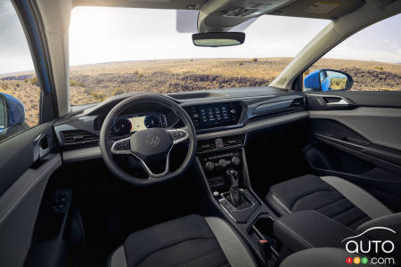 2022 Volkswagen Taos, interior