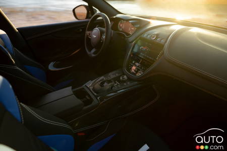 Aston Martin DBX707, interior