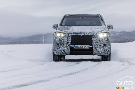 Mercedes-Benz EQS SUV, front