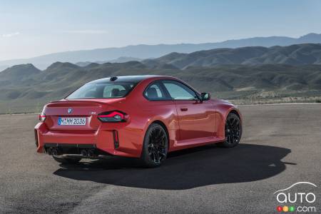 2023 BMW M2, three-quarters rear