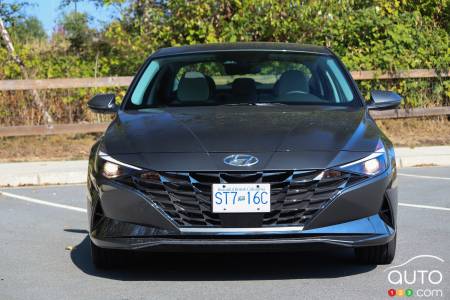 The new 2023 Hyundai Elantra Hybrid