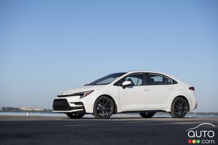2023 Toyota Corolla XSE white