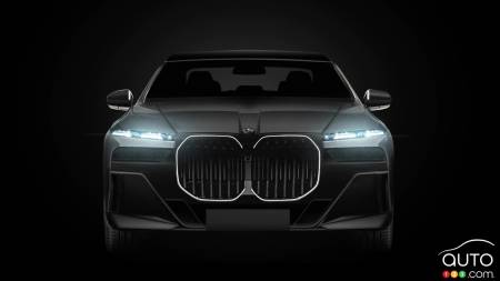 BMW i7