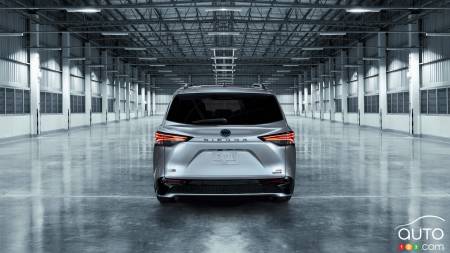 Toyota Sienna 2023, arrière