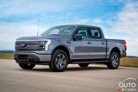 Ford F-150 Lightning 2024, trois quarts avant