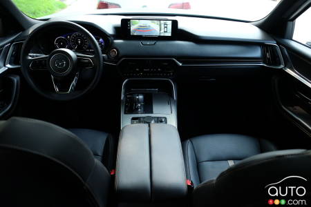 2024 Mazda CX-90 PHEV, interior