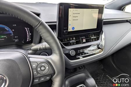 Toyota Corolla hybride 2024, tableau de bord