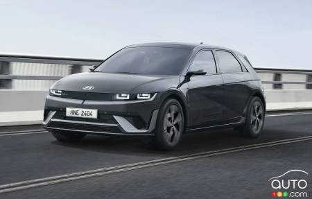 2025 Hyundai Ioniq 5 (South Korea), three-quarters front