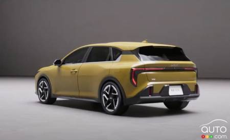 The 2025 Kia K4 hatchback will be coming to North America