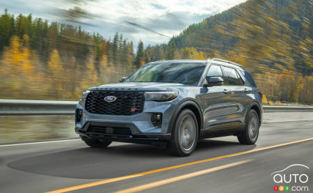 2025 Ford Explorer ST blue