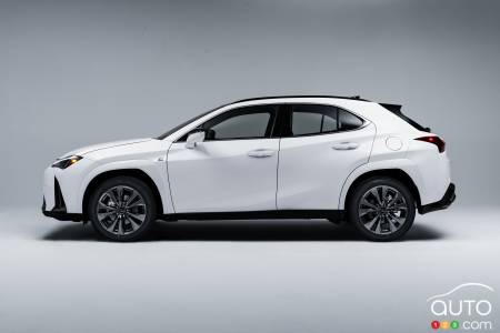 2025 Lexus UX 300h, profile
