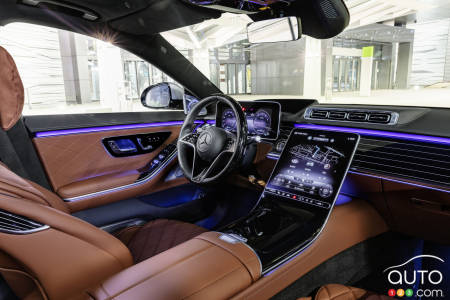 2021 Mercedes-Benz S-Class, fenestration