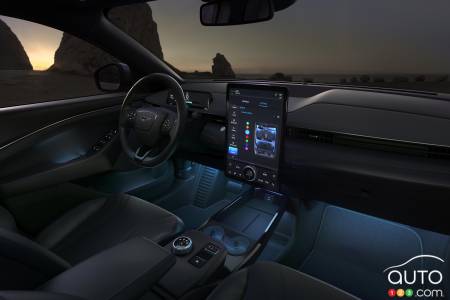 Ford Mustang Mach-E GT, intérieur