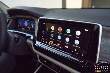 Screens in the 2024 Volkswagen Atlas