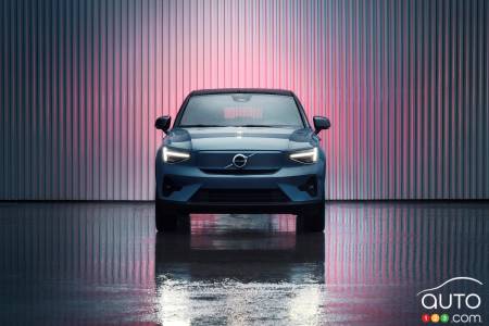 2022 Volvo C40 Recharge, front