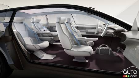 Volvo Concept Recharge, interior