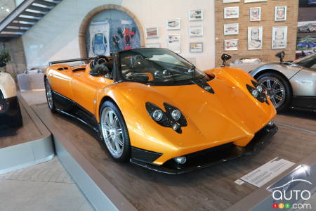 La Pagani Zonda F Roadster (2006) dépourvue de toit.