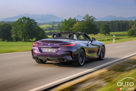 2023 BMW Z4 M40i, on road