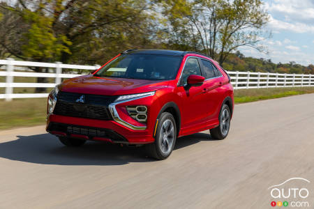 2022 Mitsubishi Eclipse Cross, front