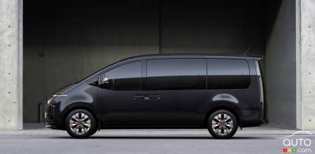 Hyundai Staria, profile