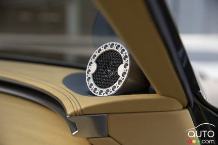 The interior of the Genesis X Speedium Concept, img. 3