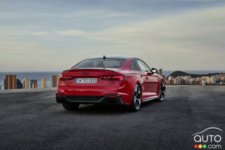 Audi RS5 2023, rouge, arrière