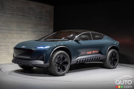 Audi activesphere concept - Three-quarters front