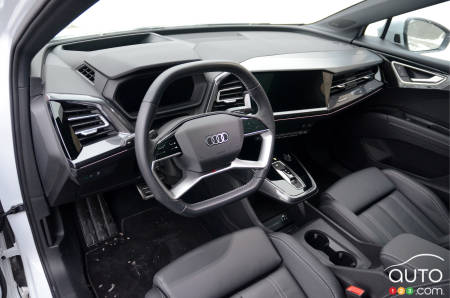 2023 Audi Q4 e-tron - Interior
