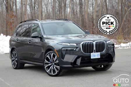 2023-24 BMW X7 M60i