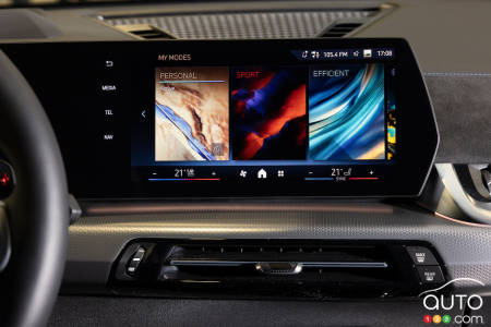 2024 BMW X2 M35i xDrive, multimedia screen