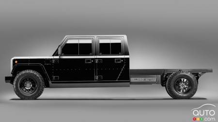 Bollinger B2CC, double cab
