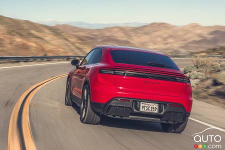 Porsche Macan GTS électrique 2026, arrière