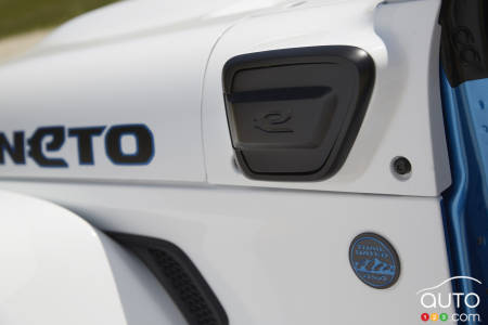 Jeep Magneto prototype, charging port