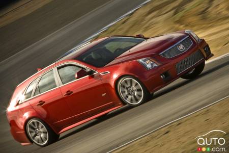 Cadillac CTS-V Sport Wagon 2011