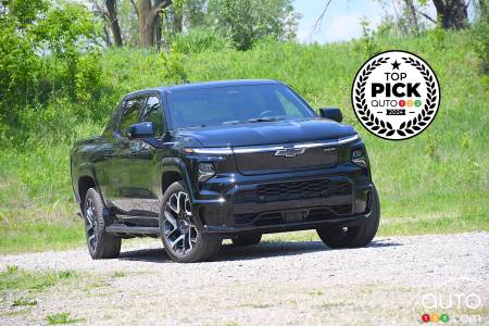 The 2024 Chevrolet Silverado EV RST