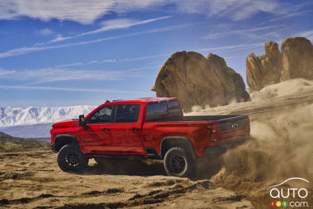 2024 Chevrolet Silverado HD ZR2 Bison - Three-quarters rear