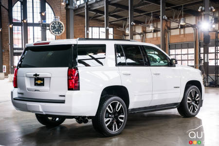 2020 Chevrolet Tahoe RST, three-quarters rear