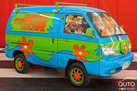 Fourgonnette Mitsubishi du film Scooby Doo (2002)