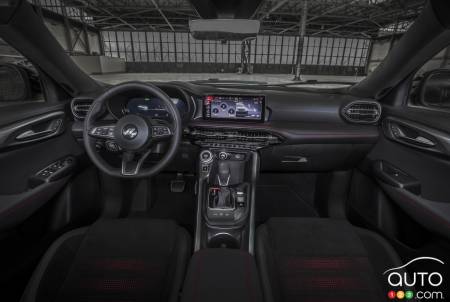 2023 Dodge Hornet, interior