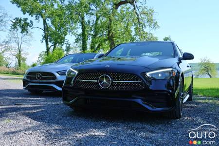 The 2022 Mercedes-Benz C-Class (C300), front